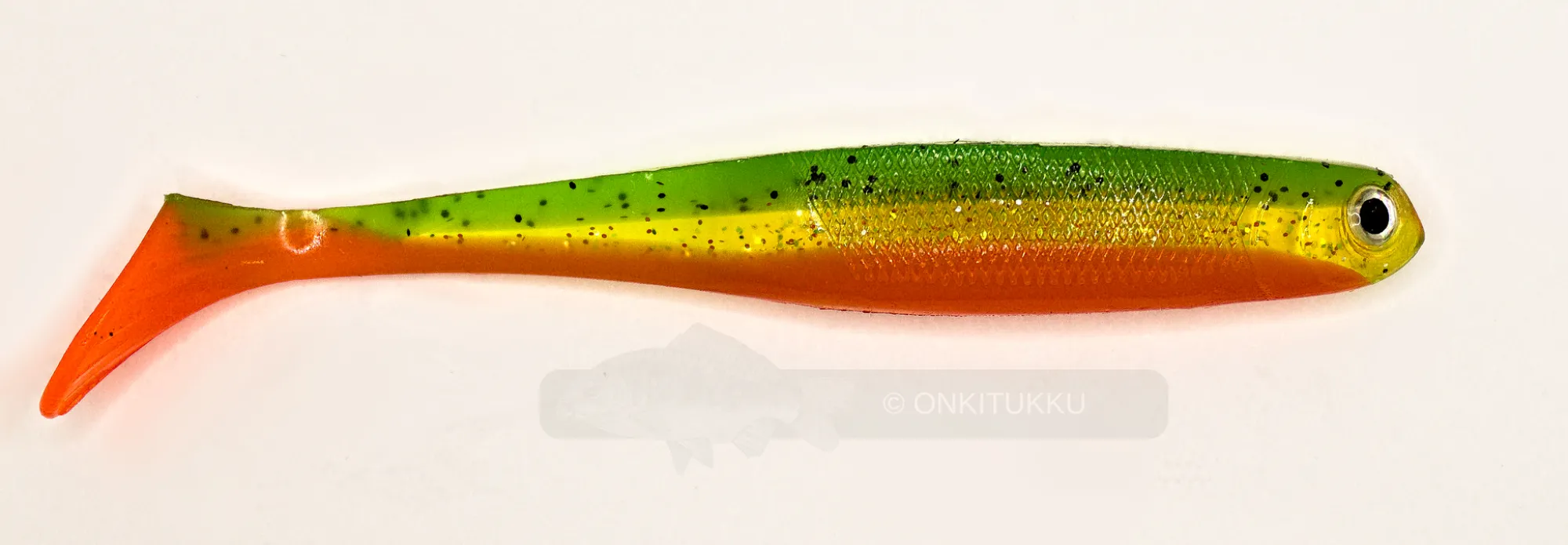 Akara Softtail Minnow 100mm Väri D1 3kpl