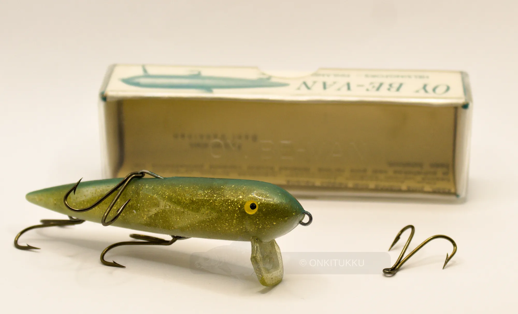 Hot Onkitukku Be-Van antiikkinen uppoava lohivaappu 90mm paino 13,8g